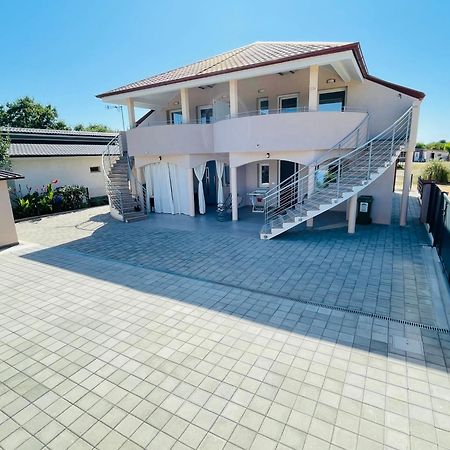 New Apartments Miya - Peroj Beach Exterior foto
